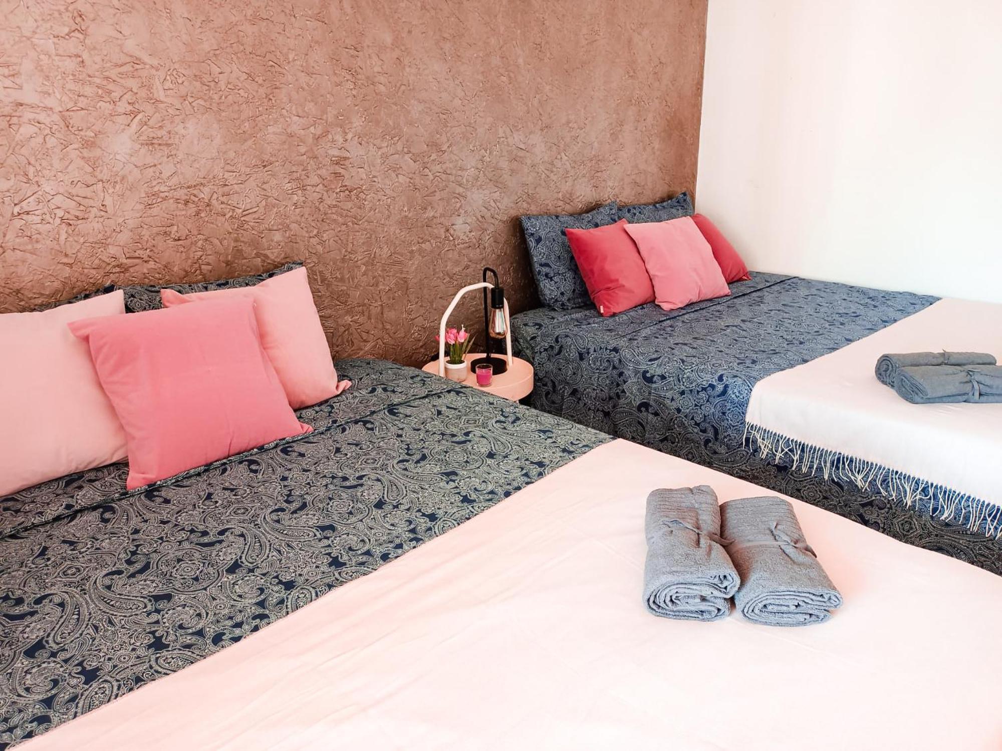 By Urquinaona Private Rooms Barcelona Zewnętrze zdjęcie